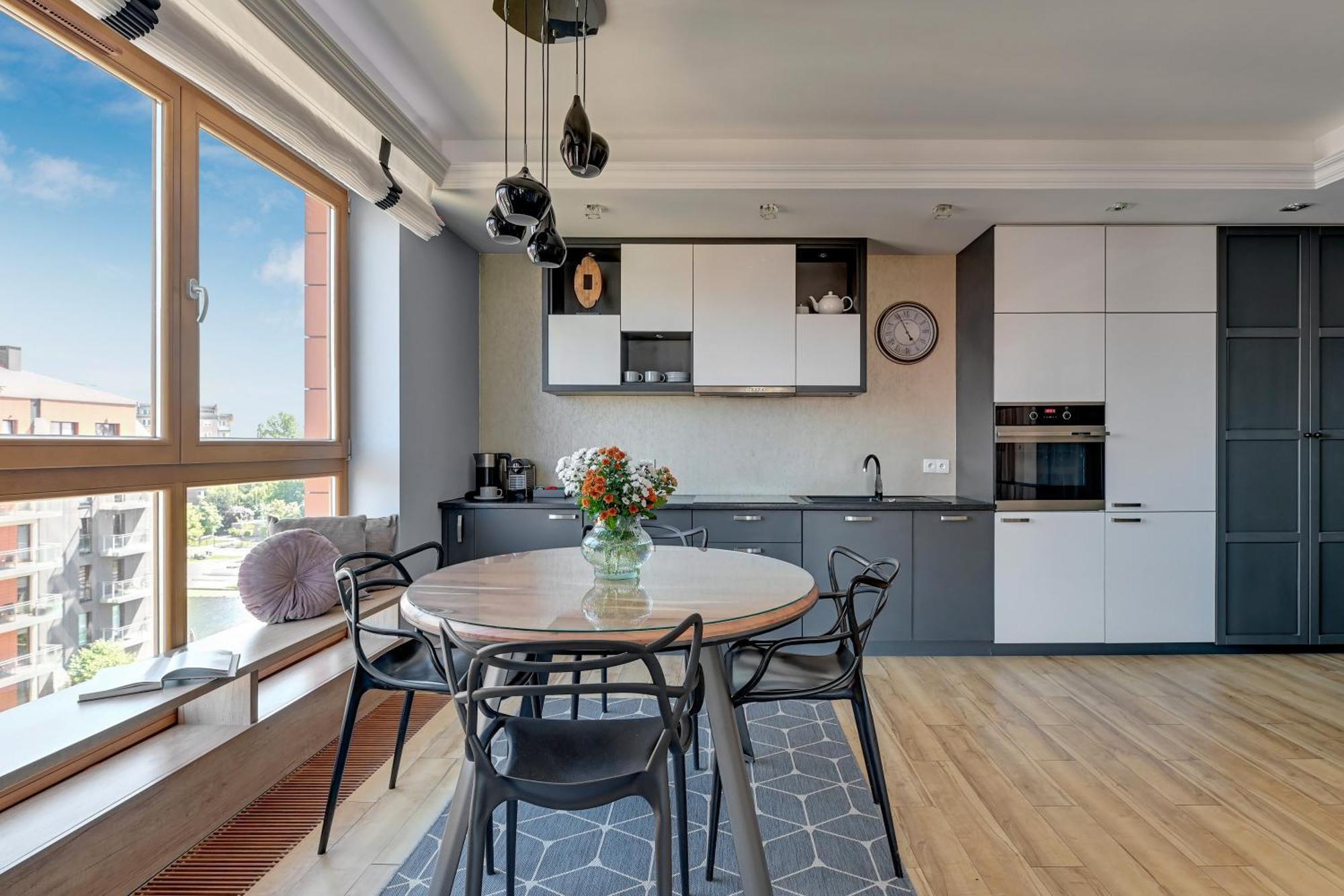 Aura - Riverside & Parking By Downtown Apartments Gdansk Room photo